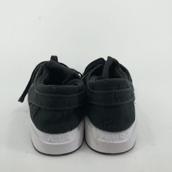 Nike Black Stefan Jonoski Air Athletic Shoes | Perfect for Any Occasion - Picture 3 of 6
